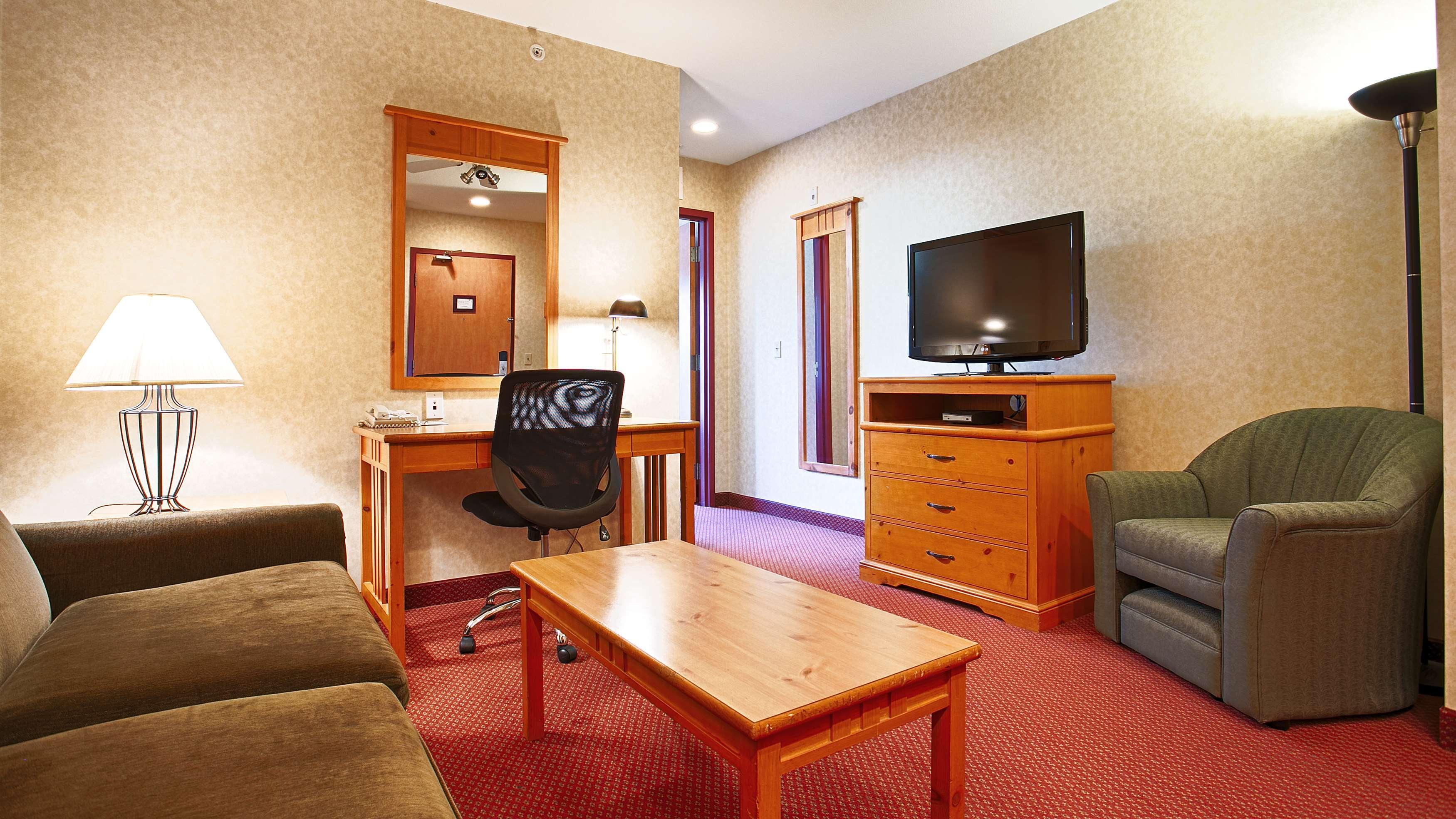 Best Western Plus Valemount Inn & Suites Экстерьер фото