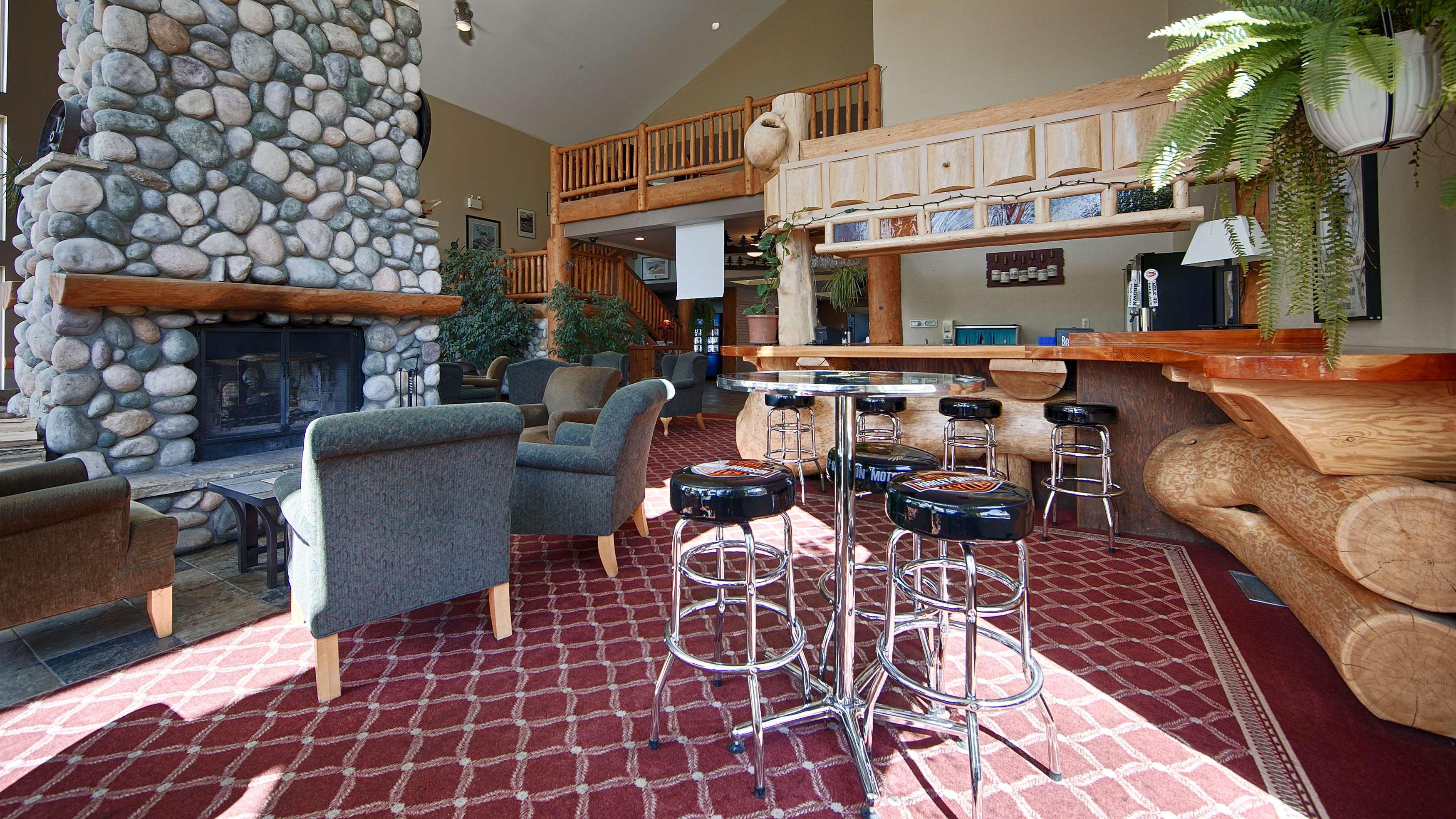 Best Western Plus Valemount Inn & Suites Экстерьер фото