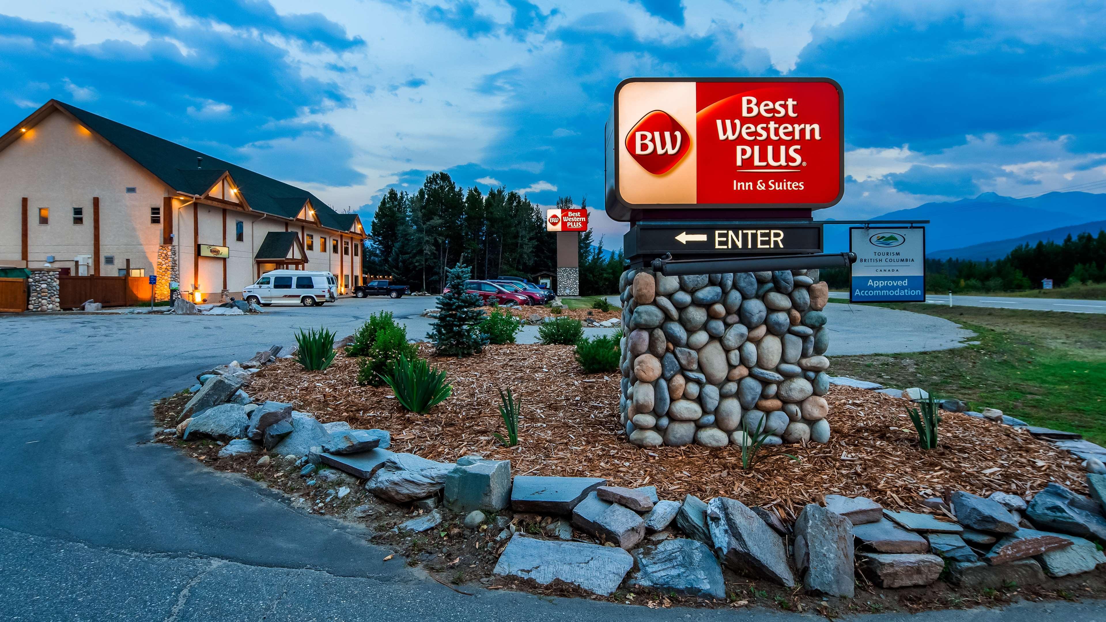 Best Western Plus Valemount Inn & Suites Экстерьер фото
