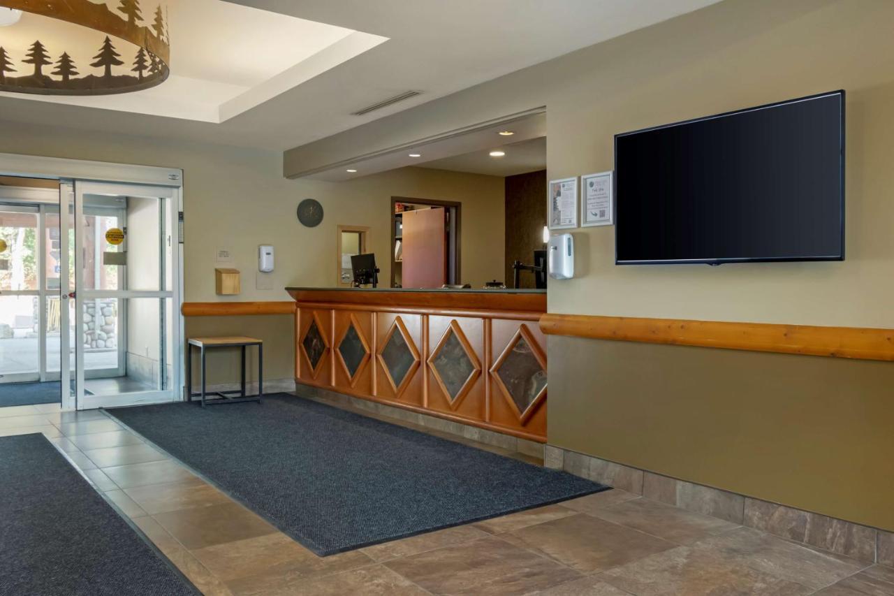 Best Western Plus Valemount Inn & Suites Экстерьер фото