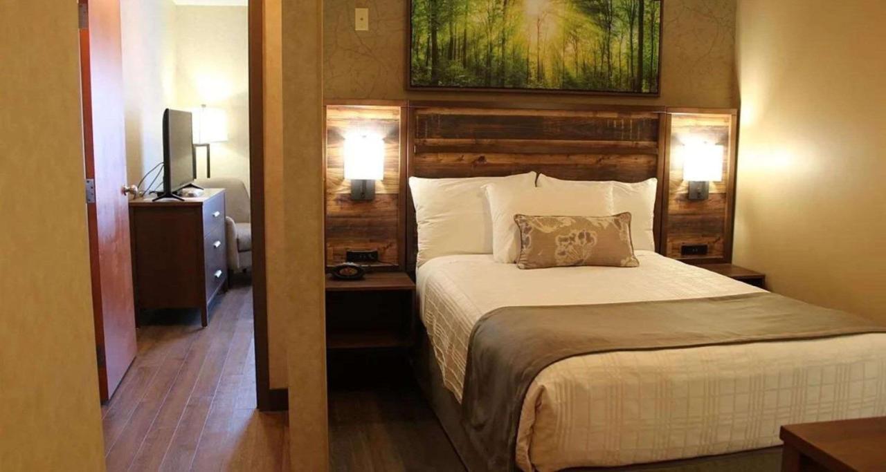 Best Western Plus Valemount Inn & Suites Экстерьер фото